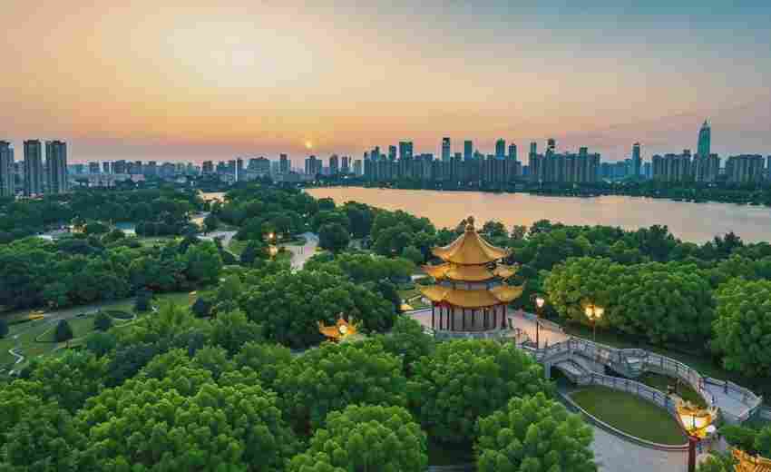 有哪些SEO工具和資源可以幫助甘肅省企業(yè)？