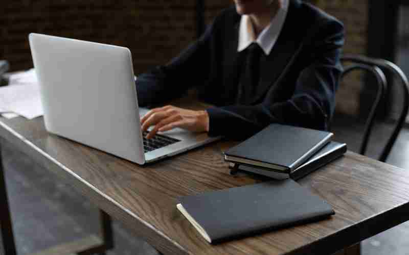 邁克菲防火墻在哪關(guān)掉電腦怎樣關(guān)閉防火墻和殺毒軟件