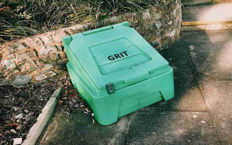 寶塔升級最新版本后出問題，連續(xù)兩天了 寶塔專業(yè)版授權(quán)